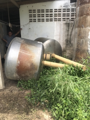 ขายด่วน ทุ่นลอยน้ำ เป็นสแตสเลสแท้มี2ใบ ขายเหมา 10000 บาท ขายด่วน ทุ่นลอยน้ำ เป็นสแตสเลสแท้มี2ใบ ขายเหมา 10000 บาท