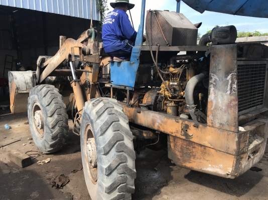 ขายรถตักtcm std25