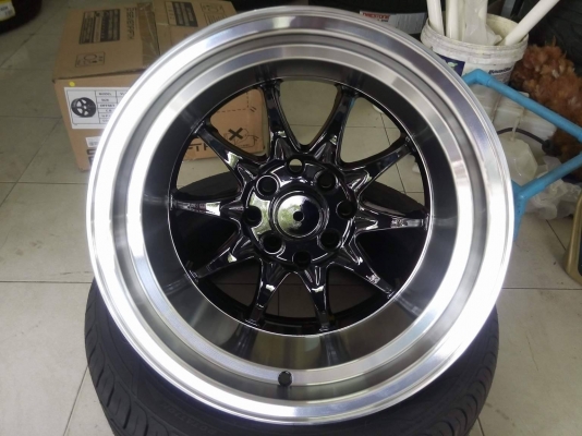 แม็กใหม่ขอบ 15 กว้างหน้า8 หลัง 9 ออฟ 0 ราคา 9500 บาท