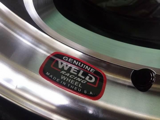 แม็กใหม่ลายเวล ขอบ 15 ราคา 8500 บาท พร้อมติดตั้ง