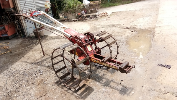 ขายตัวบิ๊กจิ๊วเดินน้า2ถอย1สภาพพร้อมใช้งาน.ครับ