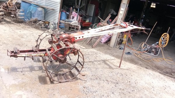 ขายตัวบิ๊กจิ๊วเดินน้า2ถอย1สภาพพร้อมใช้งาน.ครับ