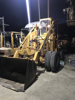 รถตักล้อยาง KOMATSU สภาพพร้อมใช้งาน มีรีวิวรอบๆคัน