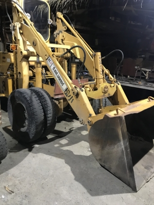 รถตักล้อยาง KOMATSU สภาพพร้อมใช้งาน มีรีวิวรอบๆคัน