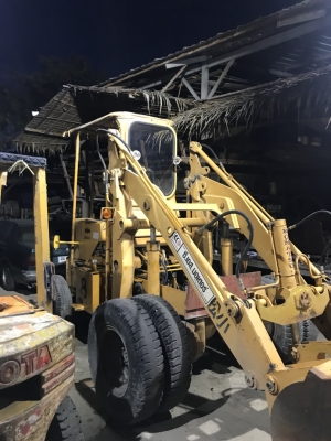 รถตักล้อยาง KOMATSU สภาพพร้อมใช้งาน มีรีวิวรอบๆคัน