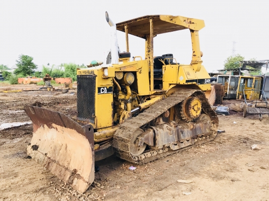 ขาย รถแทรคเตอร์ CAT D4H  รถพร้อมใช้งาน  เครื่อง+เกียรดี ระบบสมบูรณ์ ช่วงล่างเต็ม เอกสารเล่มทะเบียน