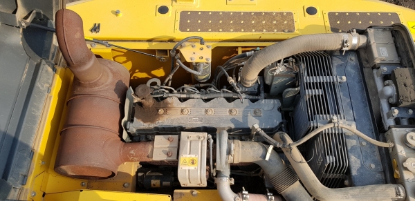 ขายรถแบคโฮ KOMATSU PC200-8MO ใช้งาน 8 พันชั่วโมง สภาพเทพบุตร