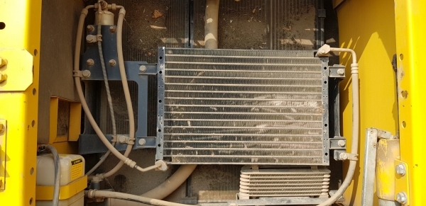 ขายรถแบคโฮ KOMATSU PC200-8MO ใช้งาน 8 พันชั่วโมง สภาพเทพบุตร