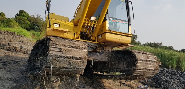 ขายรถแบคโฮ KOMATSU PC200-8MO ใช้งาน 8 พันชั่วโมง สภาพเทพบุตร