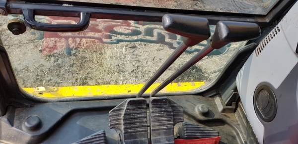 ขายรถแบคโฮ KOMATSU PC200-8MO ใช้งาน 8 พันชั่วโมง สภาพเทพบุตร