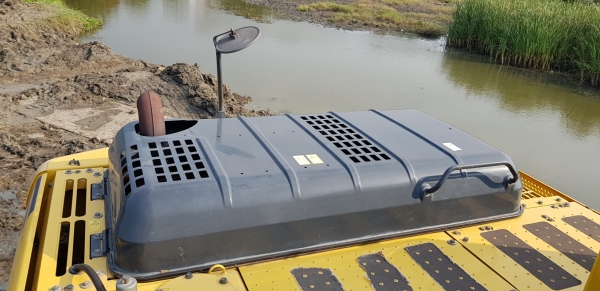 ขายรถแบคโฮ KOMATSU PC200-8MO ใช้งาน 8 พันชั่วโมง สภาพเทพบุตร