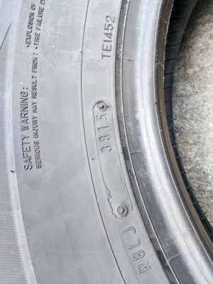 ขายยาง dunlop 265 70 r16 pt2 ขายยาง dunlop 265 70 r16 pt2