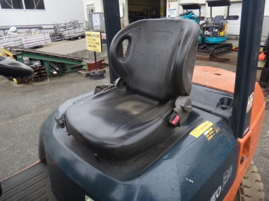 TOYOTA 02-7FD15 : รถฟอร์คลิฟต์ 1.5 ตัน ดีเซล สต็อกญี่ปุ่น โทร. 080-6565422 (หนิง)