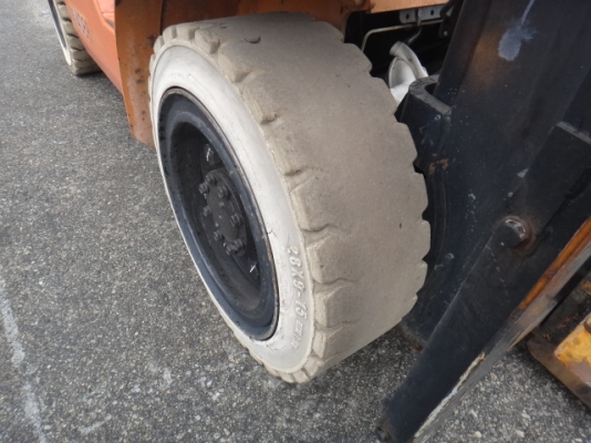 TOYOTA 02-7FD15 : รถฟอร์คลิฟต์ 1.5 ตัน ดีเซล สต็อกญี่ปุ่น โทร. 080-6565422 (หนิง)