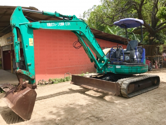 KOMATSU 40mr-1 ขนาดPC-40 รถเก่านอกแท้ มีเอกสารใบอินวอย☎️ติดต่อ 085-5632278 (ราคาต่อรองได้)