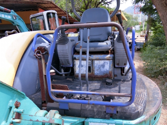 KOMATSU 40mr-1 ขนาดPC-40 รถเก่านอกแท้ มีเอกสารใบอินวอย☎️ติดต่อ 085-5632278 (ราคาต่อรองได้)