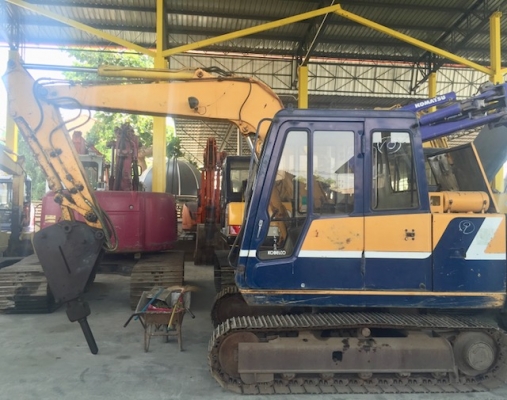 Kobelco SK60mark2 รถเก่านอก เครื่องแน่น สภาพดี มีใบอินวอยซ์ สนใจติดต่อ0813553478(คุณโย) Kobelco SK60mark2 รถเก่านอก เครื่องแน่น สภาพดี มีใบอินวอยซ์ สนใจติดต่อ0813553478(คุณโย)