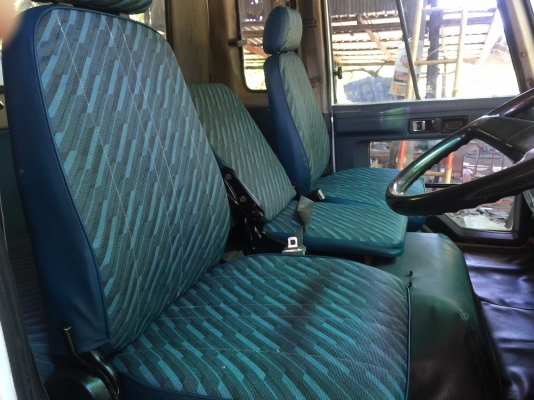 ขาย หัวสิบล้อ ISUZU ร็อคกี้ สีใหม่ พร้อมใช้งาน