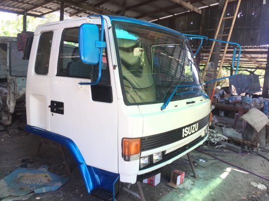 ขาย หัวสิบล้อ ISUZU ร็อคกี้ สีใหม่ พร้อมใช้งาน