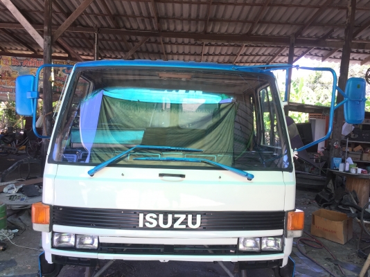 ขาย หัวสิบล้อ ISUZU ร็อคกี้ สีใหม่ พร้อมใช้งาน