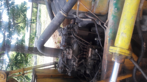 รถตักล้อยาง รถตักล้อยาง