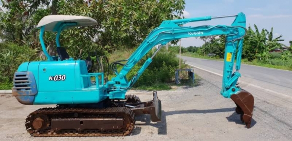 ขายด่วนรถแบคโฮคูโบต้าK30คอลโทลสั้นน้ำมันปั้มนี้วติดลายหัวกะแทกดีเทียบเท่าPC30รถนอกสถาพดีพร้อมใช้เพิ่งนำเข้ามายังไม่เคยใช้งานในไทยเลย