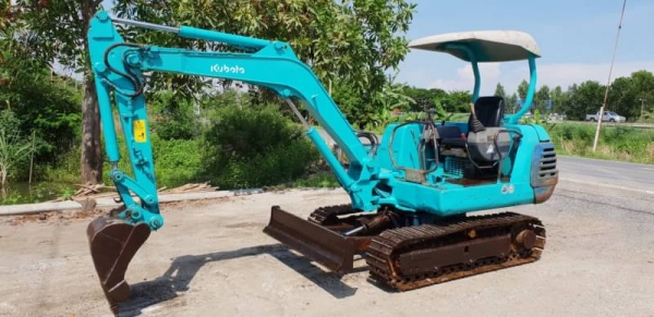 ขายด่วนรถแบคโฮคูโบต้าK30คอลโทลสั้นน้ำมันปั้มนี้วติดลายหัวกะแทกดีเทียบเท่าPC30รถนอกสถาพดีพร้อมใช้เพิ่งนำเข้ามายังไม่เคยใช้งานในไทยเลย