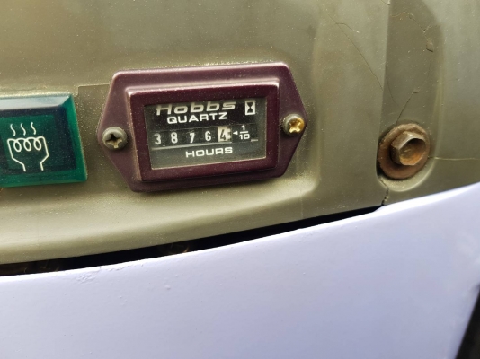 โคมัตสุ pc10uu-3รุ่นใหม่ เครื่องยนต์โคมัตสุ ใบมีดกว้างเพียง 1 เมตร เหมาะสำหรับ หน้างานพื้นที่แคบ สาม