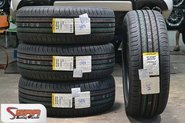 DUNLOP SP SPORT MAXX 050 215/55R17 ราคาเส้นละ 4,250 บาท
