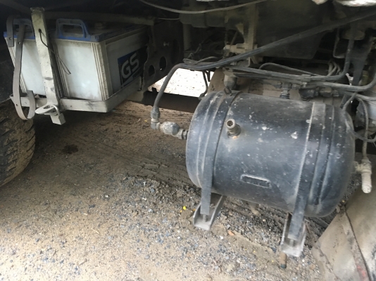 พ่วง 20 ล้อ HINO FM1M 220 แรง ปี 48 กระบะมิเนียม - ดั้ม อู่โพธิ์งาม / ตัวแม่ 12 ล้อ ลงเล่มแล้ว ตัวลูก 2 เพลา สภาพพร้อมใช้ พ่วง 20 ล้อ HINO FM1M 220 แรง ปี 48 กระบะมิเนียม - ดั้ม อู่โพธิ์งาม / ตัวแม่ 12 ล้อ ลงเล่มแล้ว ตัวลูก 2 เพลา สภาพพร้อมใช้