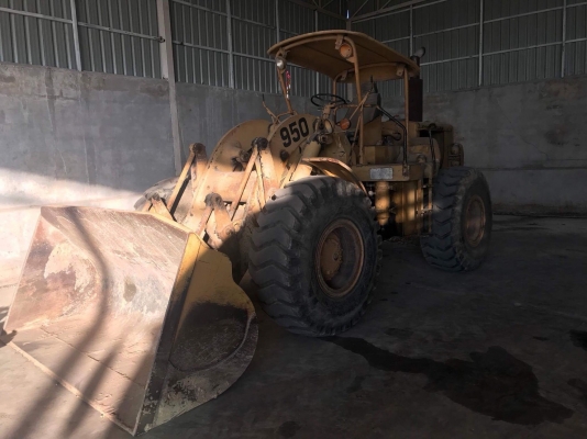 ขายด่วน รถตักล้อยาง CAT 950