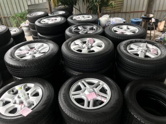 ล้อ isuzu 1.9 ขอบ 18 พร้อมยางบิสโตน ป้ายแดงปี18