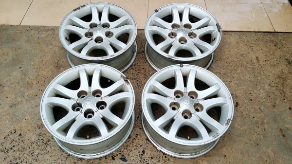 ล้อแม็กโตโยต้า D4D ขอบ15 5รู114.3 ชุด4วง