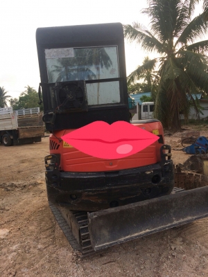 KUBOTA 3ตัน มีเก๋ง แอร์เย็น มีบุ้งกี้และหัวคีบ สภาพใช้งานได้ปกติ เครื่องดี ราคาคุยได้ 0872976734 KUBOTA 3ตัน มีเก๋ง แอร์เย็น มีบุ้งกี้และหัวคีบ สภาพใช้งานได้ปกติ เครื่องดี ราคาคุยได้ 0872976734