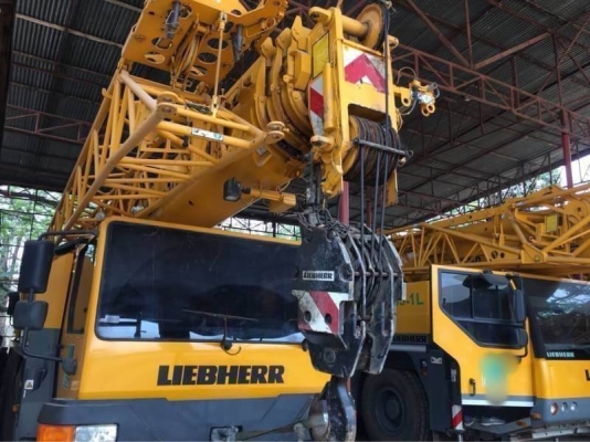 ขายด่วนรถเครนLIEBHERR  35 ตัน ปี 2012