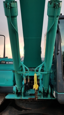 ขายรถแบคโฮ KOBELCO SK200LC-8 YO12 Super เก่านอกผ่านการใช้งานในไทย รวมเพียง 8,8xx ชั่วโมง