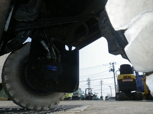 รถกระเช้า AICHI SV08B ปี 2005 ราคาไม่แพง โทร 061-4194021 พรภวิษย์ รถกระเช้า AICHI SV08B ปี 2005 ราคาไม่แพง โทร 061-4194021 พรภวิษย์