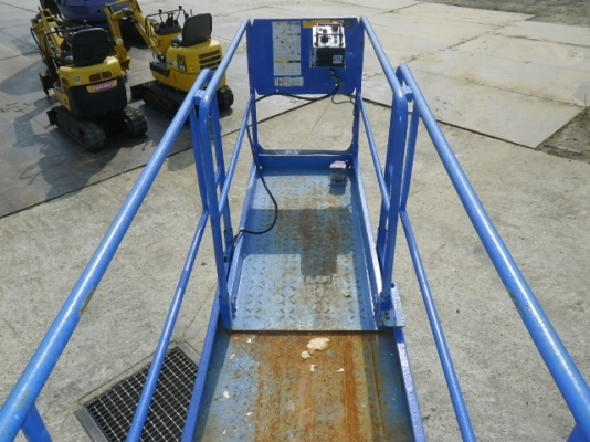 รถกระเช้า AICHI SV08B ปี 2005 ราคาไม่แพง โทร 061-4194021 พรภวิษย์ รถกระเช้า AICHI SV08B ปี 2005 ราคาไม่แพง โทร 061-4194021 พรภวิษย์