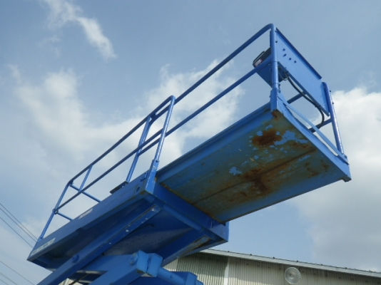 รถกระเช้า AICHI SV08B ปี 2005 ราคาไม่แพง โทร 061-4194021 พรภวิษย์ รถกระเช้า AICHI SV08B ปี 2005 ราคาไม่แพง โทร 061-4194021 พรภวิษย์