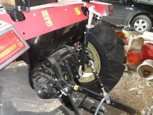 รถไถรถสวยสภาพดีมีต้องเก็บงานนิดหน่อย ราคาแค่370,000.ใบซื้อขาย สนใจโทรหา ☎ 081-989-1989 + ID LINE :rangrayong หรั่งครับ