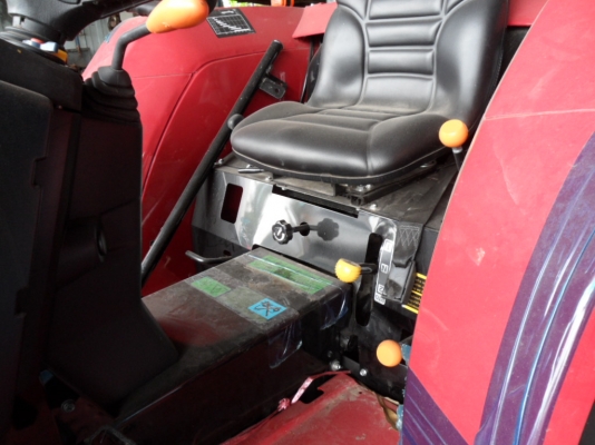 รถไถรถสวยสภาพดีมีต้องเก็บงานนิดหน่อย ราคาแค่370,000.ใบซื้อขาย สนใจโทรหา ☎ 081-989-1989 + ID LINE :rangrayong หรั่งครับ