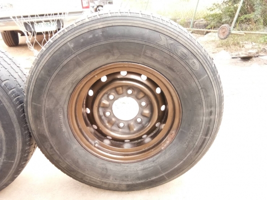 ล้อกระทะบันทุกขอบ14ยางXCD 215R14 ปี14