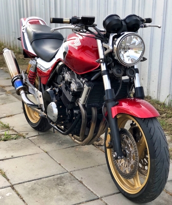 ขายครับ Cb400 Tec3 รถสะอาด พร้อมใช้งานครับ ขายครับ Cb400 Tec3 รถสะอาด พร้อมใช้งานครับ