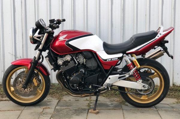 ขายครับ Cb400 Tec3 รถสะอาด พร้อมใช้งานครับ ขายครับ Cb400 Tec3 รถสะอาด พร้อมใช้งานครับ