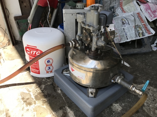 ขายปั้มน้ำอัตโนมัติ ITC(Hitachi) 100W ถังสแตนเลสอย่างดี สภาพสวยเดิมๆ เบิกฝาครอบใส่ให้ใหม่ วิ่งนิ่ม ตรวจเช็คแรงดันเรียบร้อย ไม่มีรั่วซึม พร้อมใช้งาน