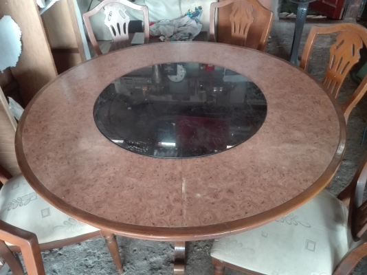 โต๊ะกินข้าว