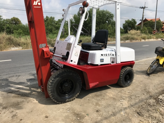 รถยกนิสสัน 2.5 ตันเครื่องเบนซินสภาพดีเก่าญี่ปุ่น มีใบอินวอย