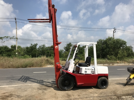 รถยกนิสสัน 2.5 ตันเครื่องเบนซินสภาพดีเก่าญี่ปุ่น มีใบอินวอย