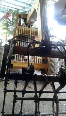 รถคีบอ้อย3ล้อ