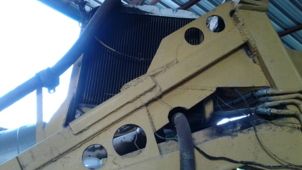 รถคีบอ้อย3ล้อ